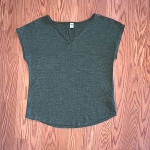 🌺3/$20🌺 Old Navy Top